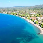 Artemis House 2 Bedrooms 6 Guests Hébergement de vacances *