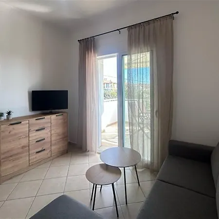 Artemis House 2 Bedrooms 6 Guests Nikiti (Sithonia)