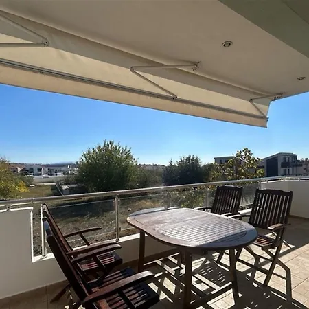 Ferienhaus Artemis House 2 Bedrooms 6 Guests